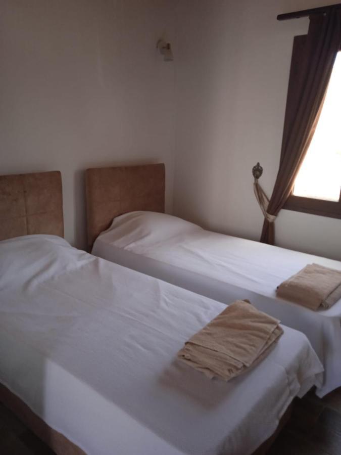 Magic Moon Guest House Famagusta  Exterior photo