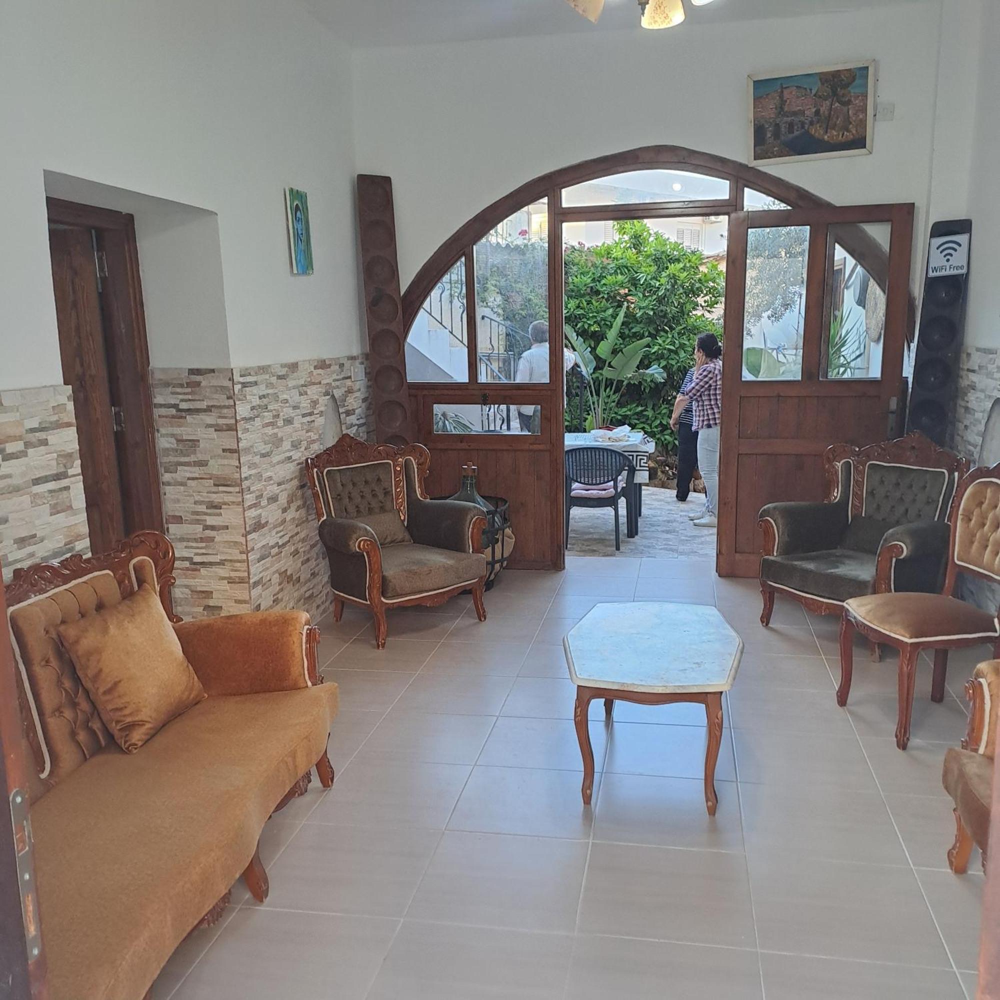 Magic Moon Guest House Famagusta  Exterior photo